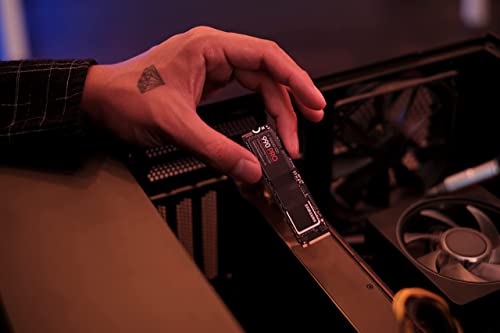 Internal Solid State Hard Drive with Heatsink U79325