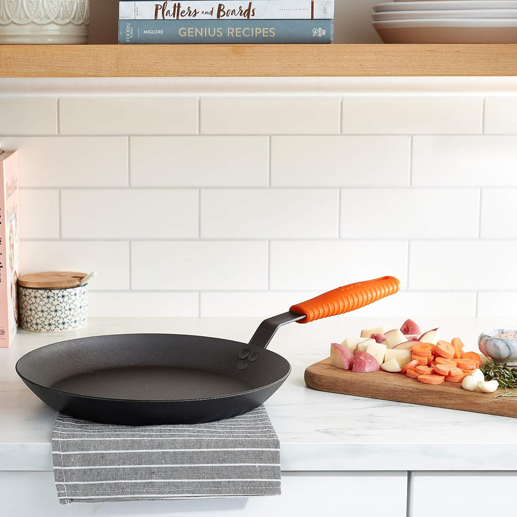 10-Inch Black Carbon Steel Skillet R220138
