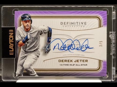 25 Cards Mystery Pack with Autograph Relic and 4 Rookie Cards J90639
