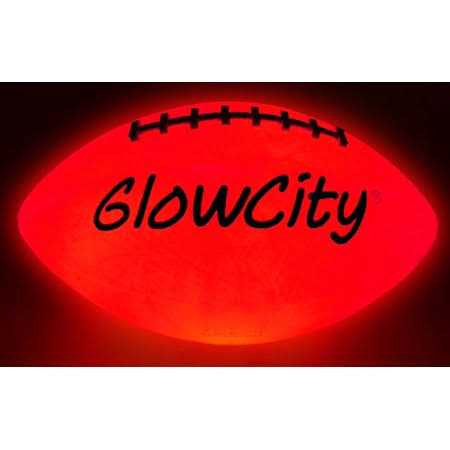 Glow in The Dark Light Up Footballs O661
