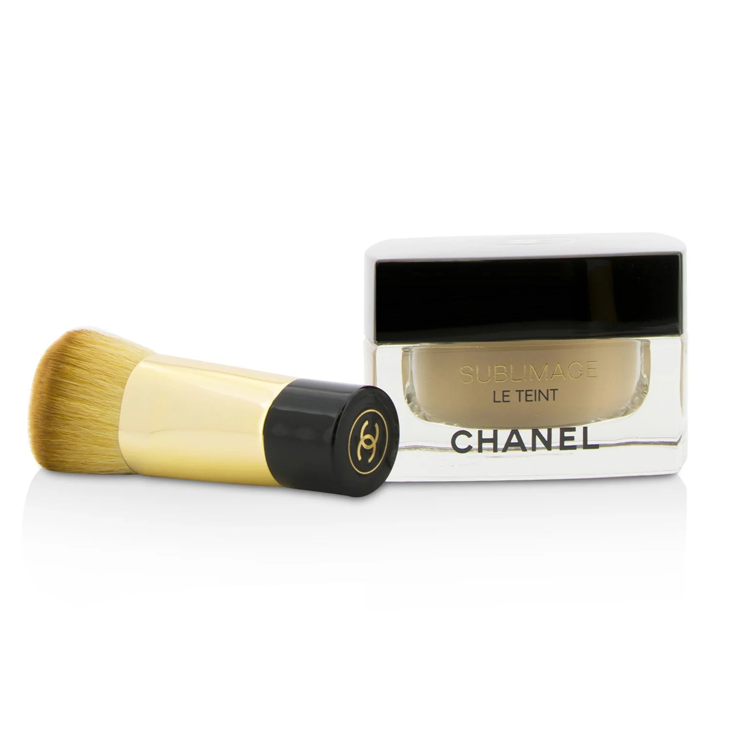 # 40 Beige Cream Foundation 30g Z40867