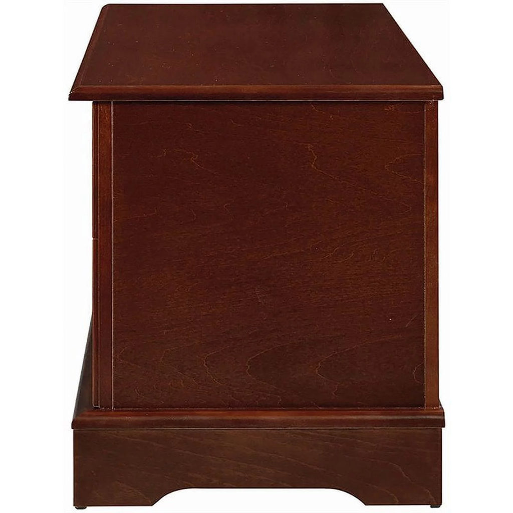 Rectangular Wood Cedar Chest in Brown E5833