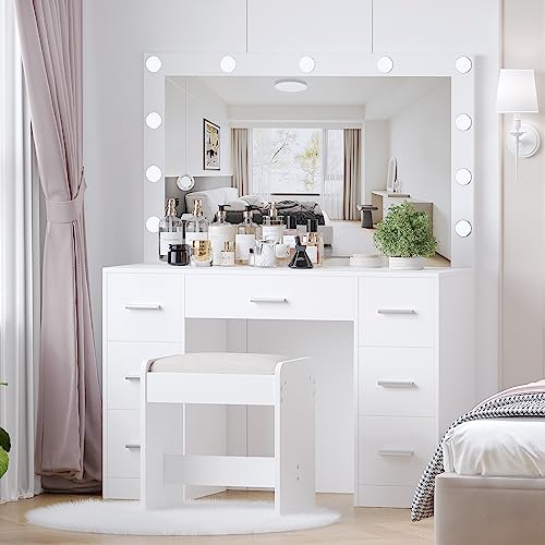 White Vanity Desk with Lighted Mirror and Drawers Z3224