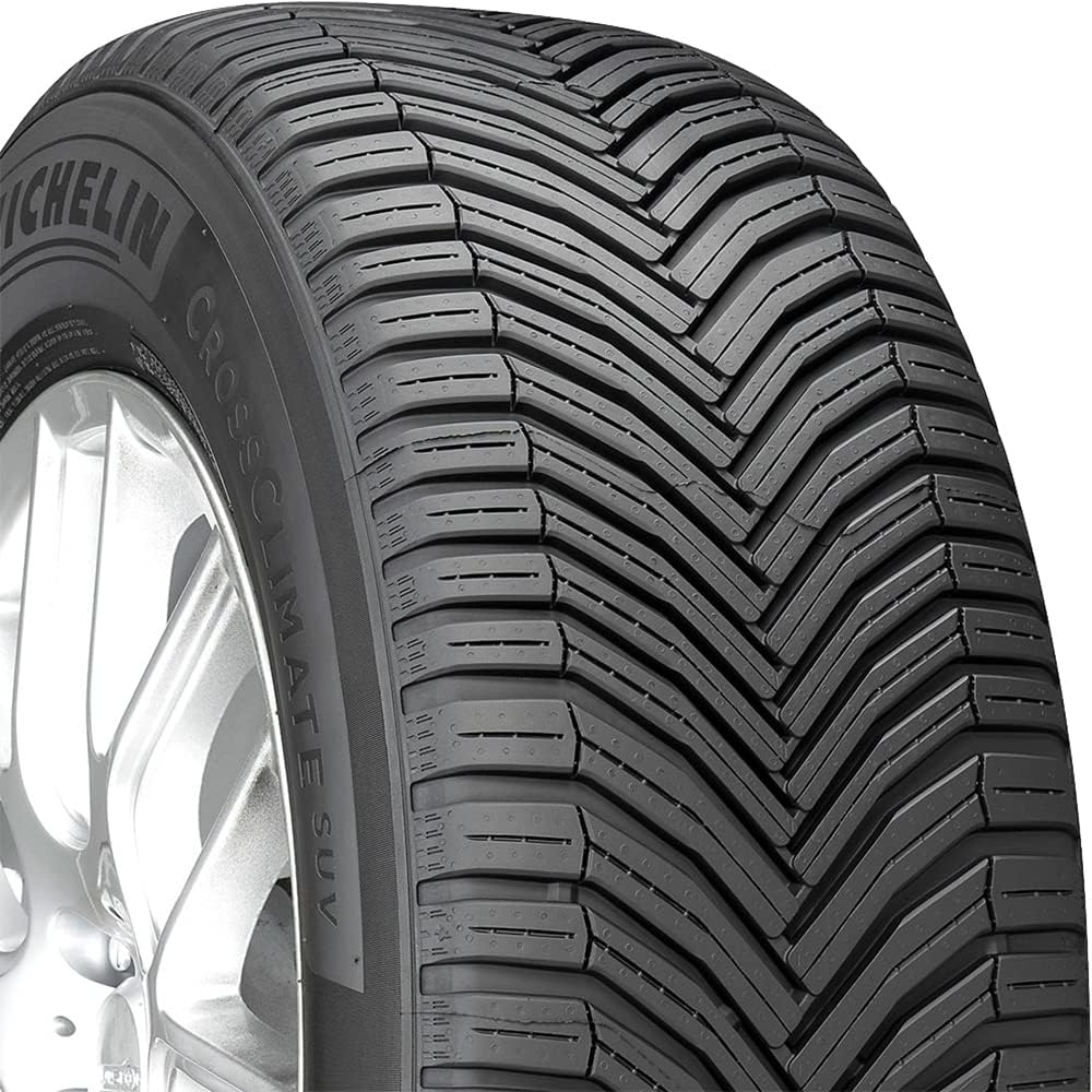 235/65R17 104V All-Season Tire S9636