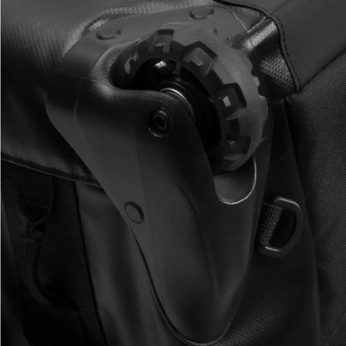 Black 40 L Convertible Carry-On Bag Q1404
