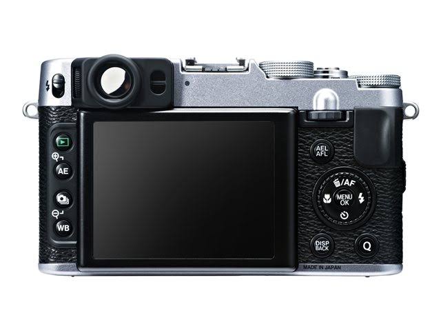 Silver Compact Digital Camera L754174