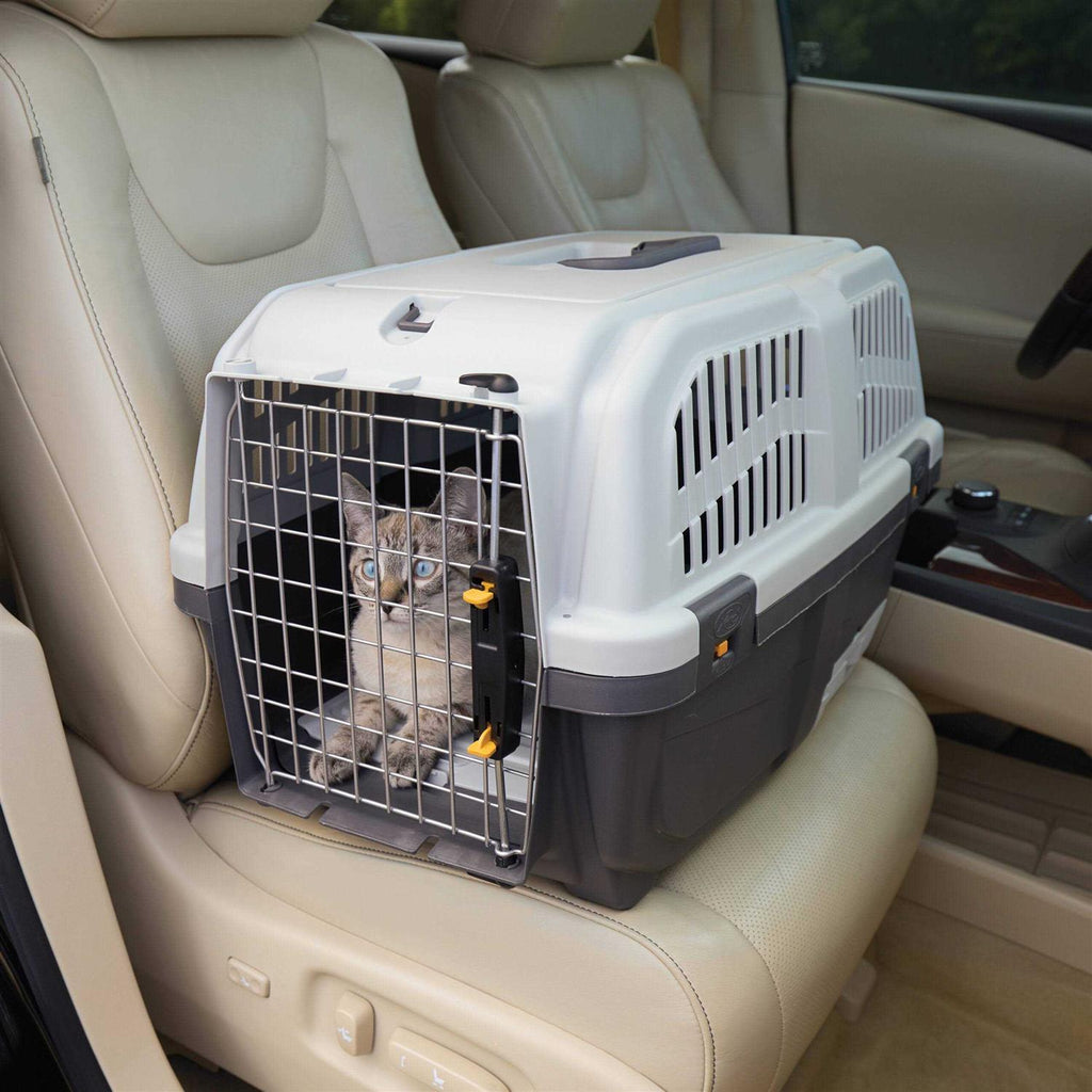 Plastic Cat Carrier with Integrated Litter Pan K558