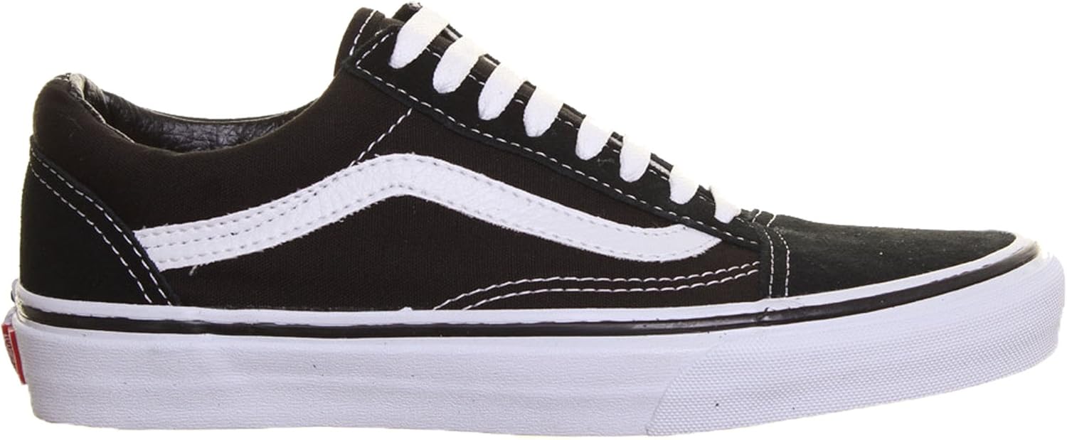 Black/White Skate Shoe W28641