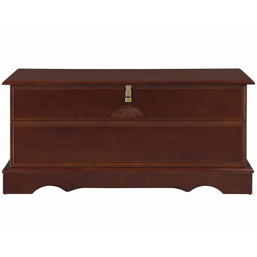 Rectangular Wood Cedar Chest in Brown E5833