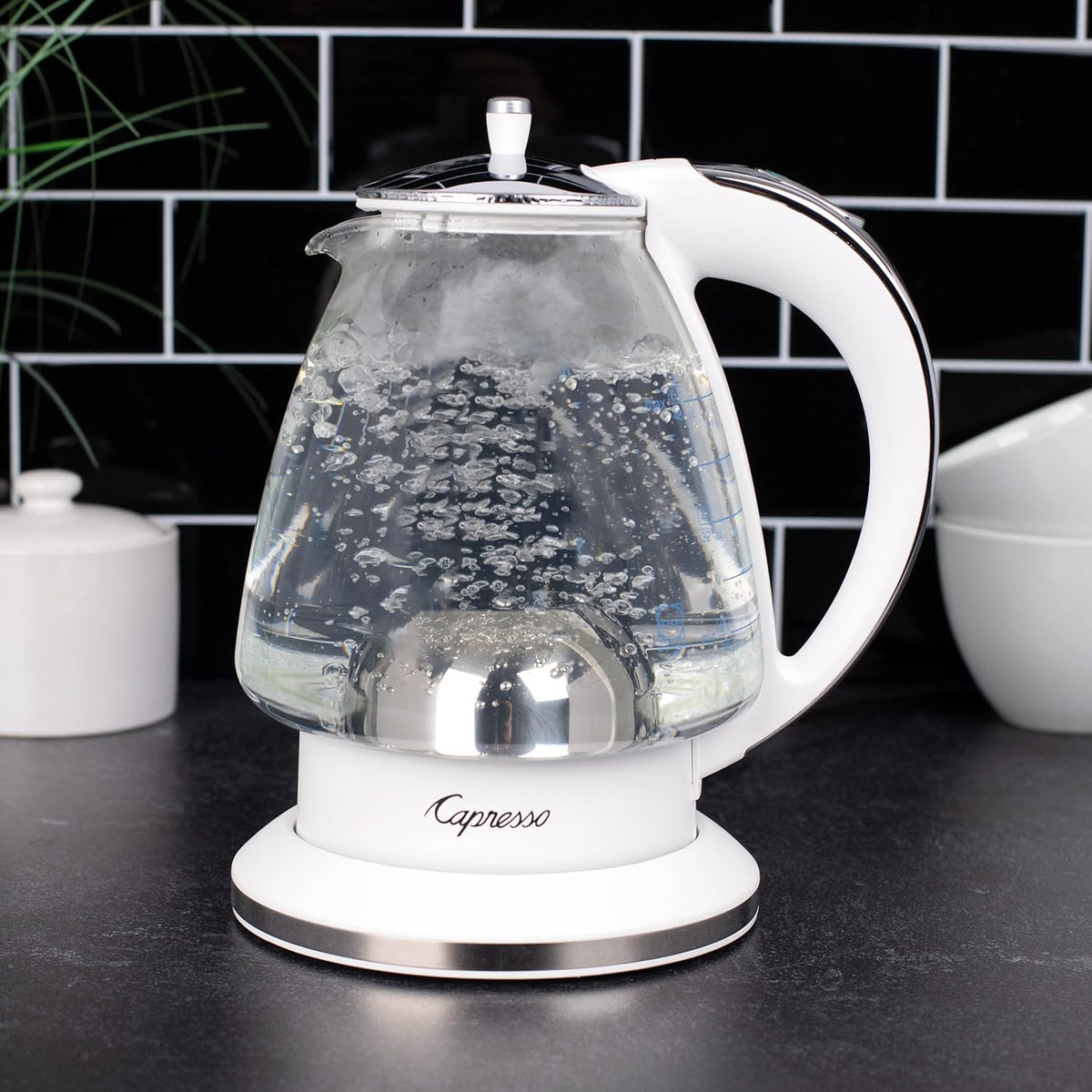 White 48 oz Glass Kettle G444951