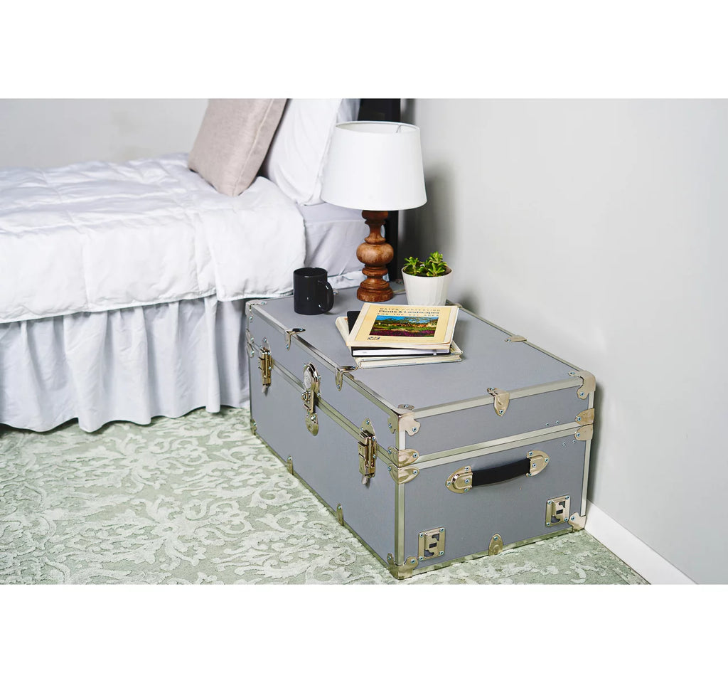 Large Leather Embossed Vinyl Trunk 32"x18"x14" Forest Green S771384