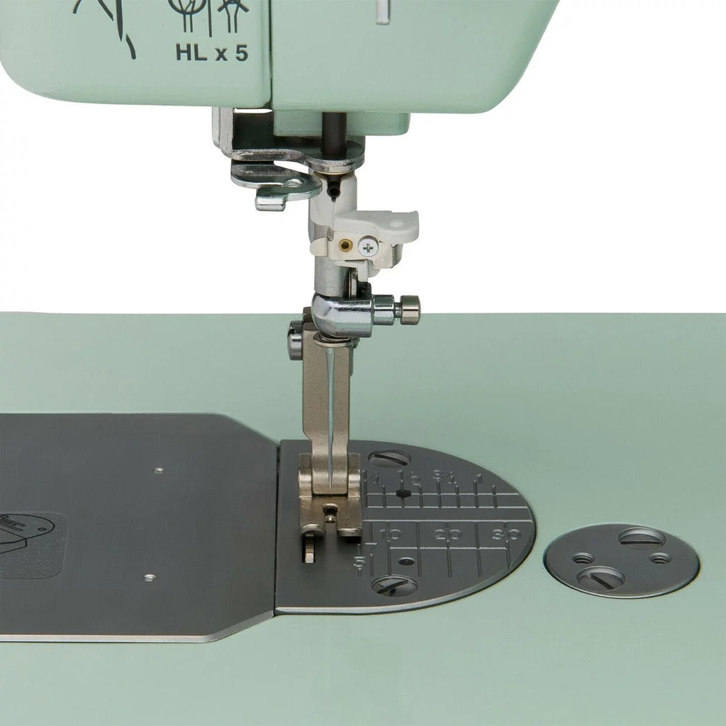High Speed Sewing and Quilting Sewing Machine I6134