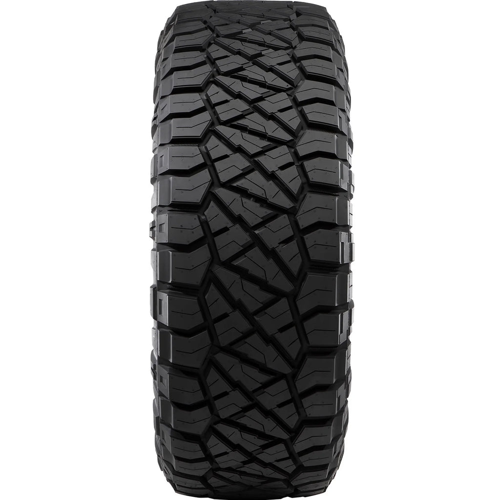 Set of 4 LT37X13.50R18 124Q D Tires R8472