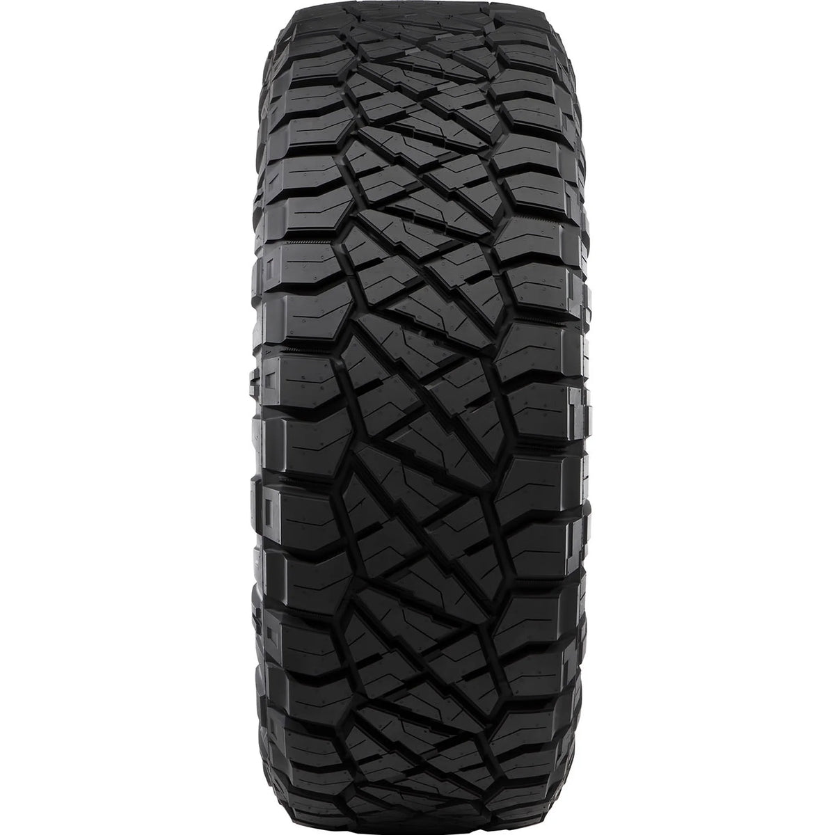 Set of 4 LT37X13.50R18 124Q D Tires R8472