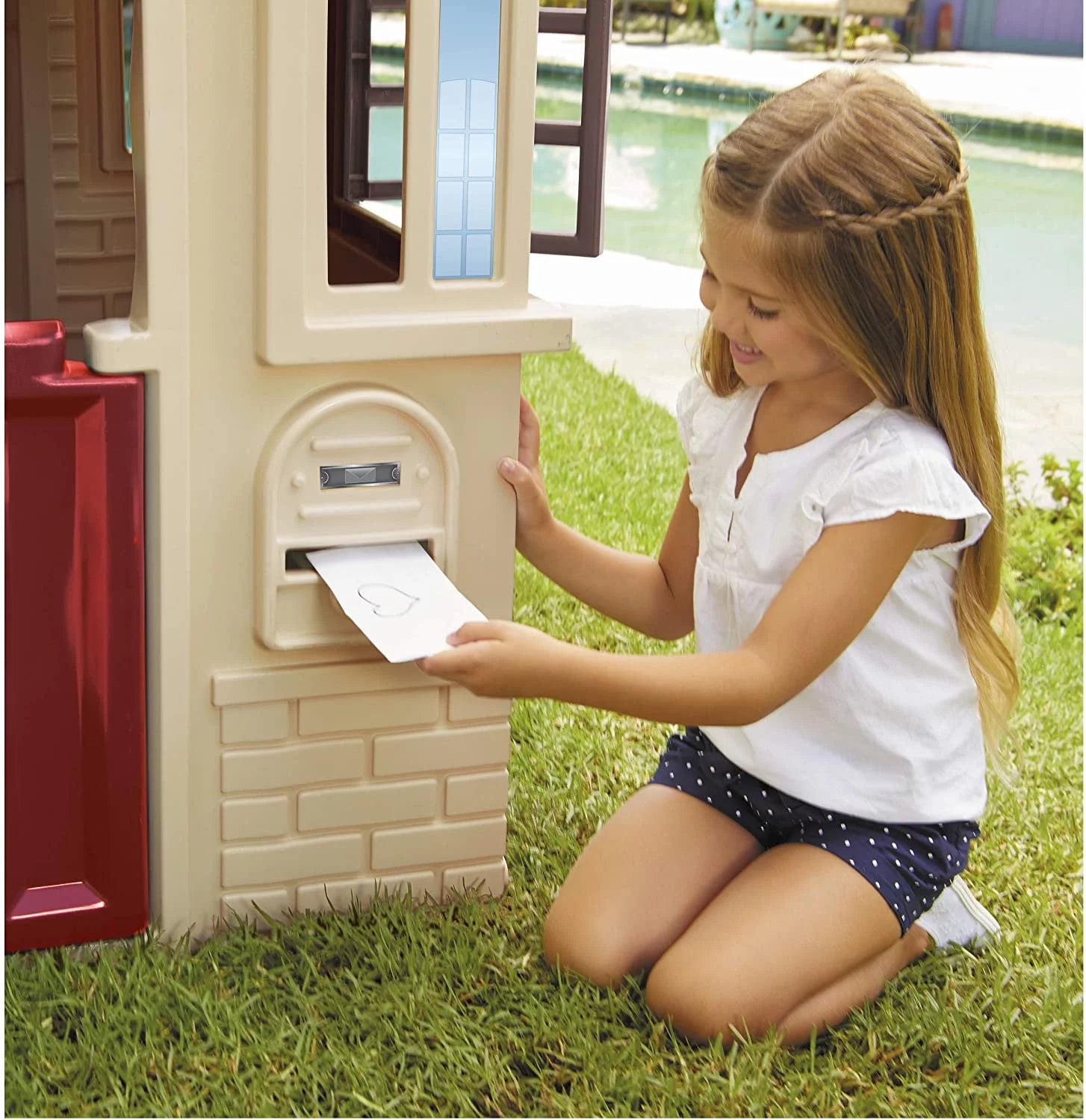 Tan Playhouse with Doors and Windows E8759