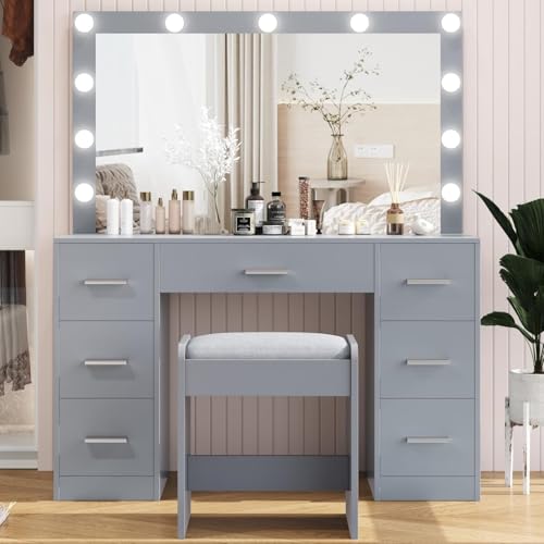 White Vanity Desk with Lighted Mirror and Drawers Z3224