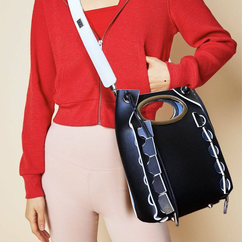 Black Leather Shoulder Bag Flask H230454