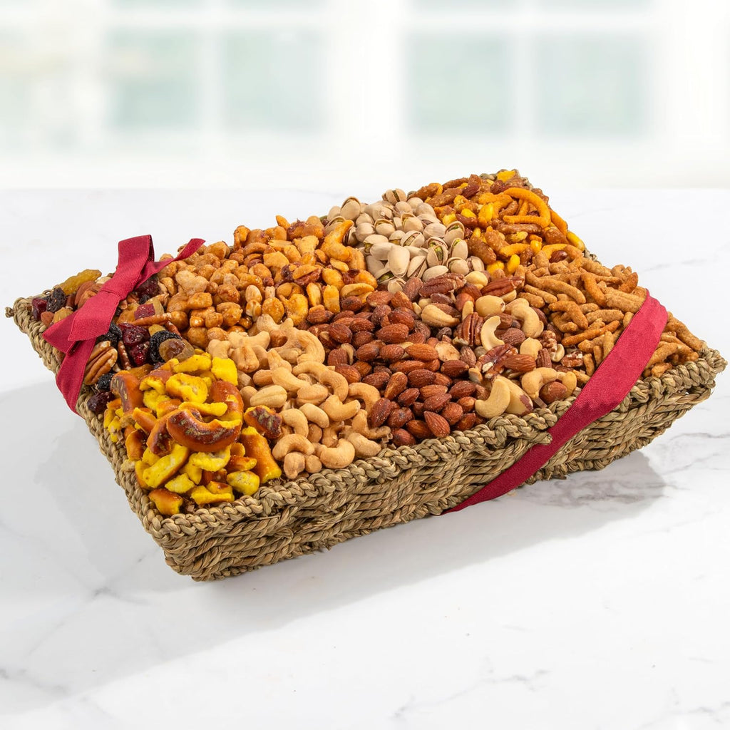 Savory Snacks Gift Basket H81079